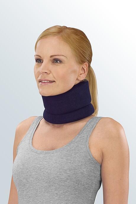 Levně Krční límec - protect. Collar soft, 9 cm tmavá modrá 1